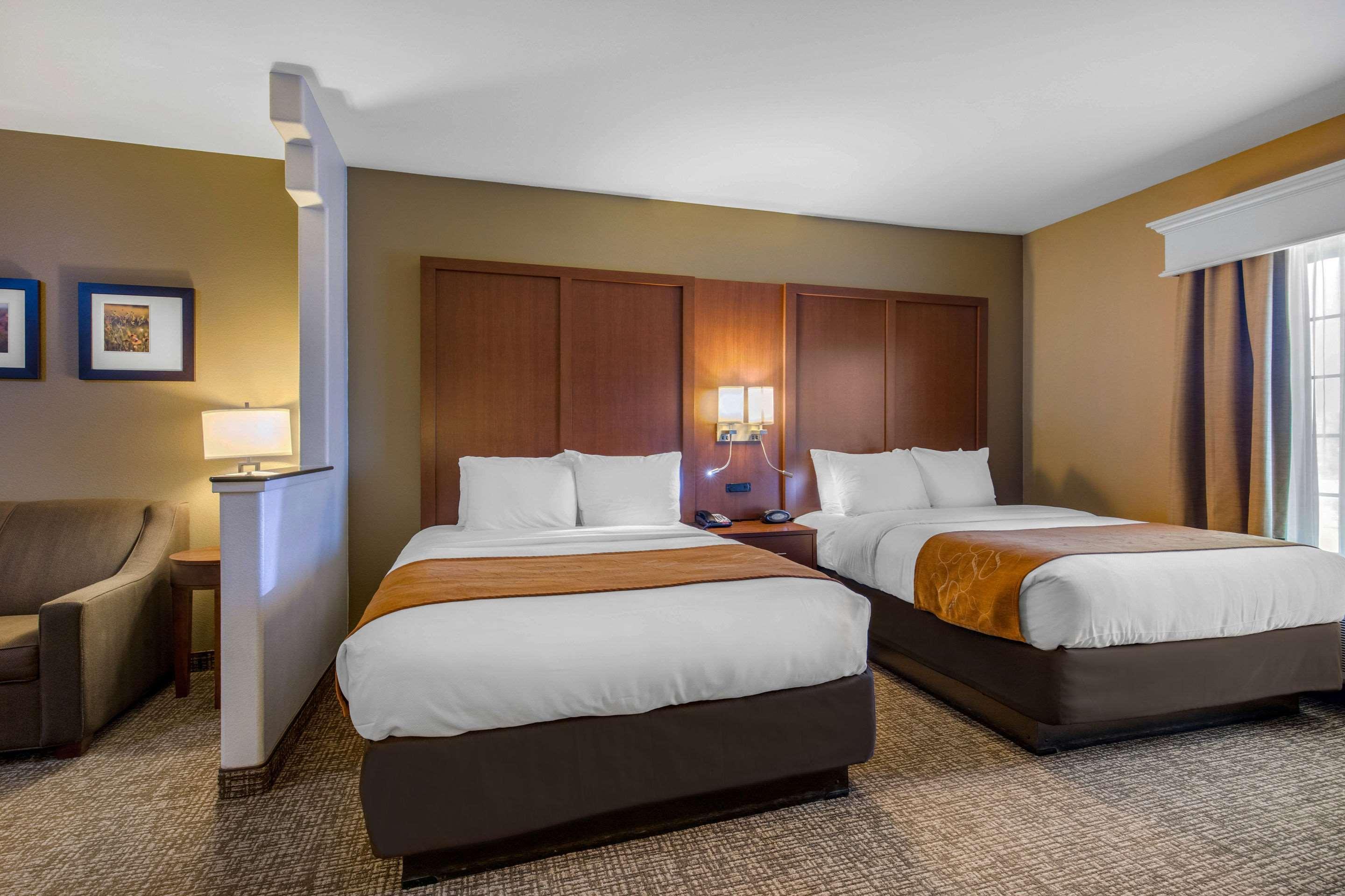 Comfort Suites Marshall Kültér fotó