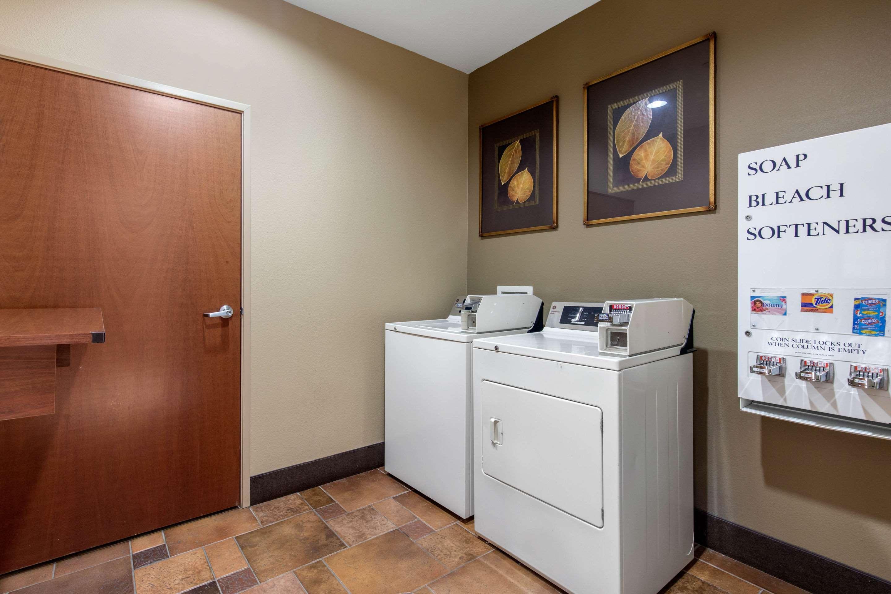 Comfort Suites Marshall Kültér fotó